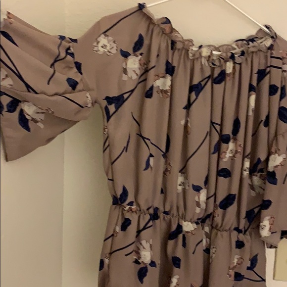 Blouse - Picture 4 of 4